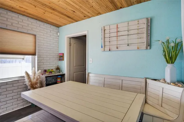 $3,500 | 2444 34th Avenue North, St. Petersburg, FL 33713