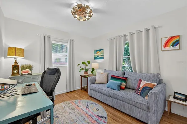 $3,500 | 2444 34th Avenue North, St. Petersburg, FL 33713