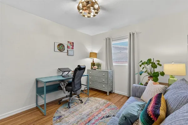 $3,500 | 2444 34th Avenue North, St. Petersburg, FL 33713