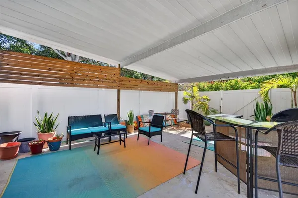 $3,500 | 2444 34th Avenue North, St. Petersburg, FL 33713