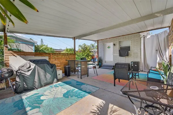 $3,500 | 2444 34th Avenue North, St. Petersburg, FL 33713
