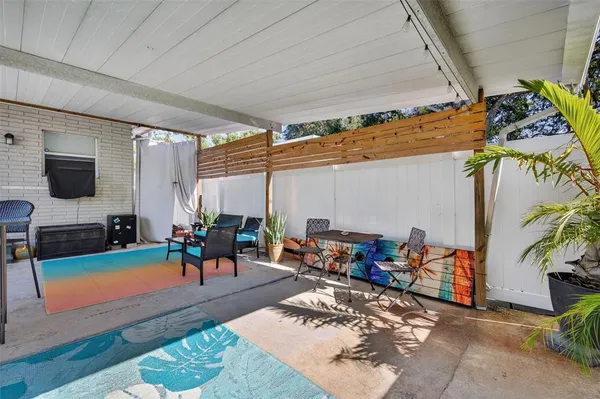 $3,500 | 2444 34th Avenue North, St. Petersburg, FL 33713