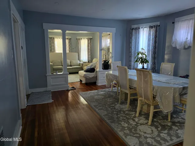 $1,750 | 231 Division Street, Schenectady, NY 12304