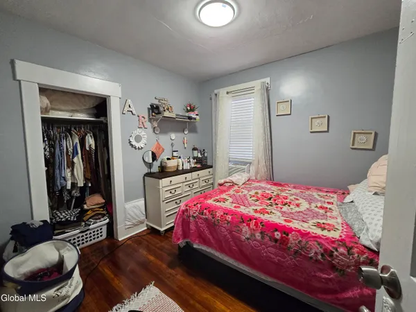 $1,750 | 231 Division Street, Schenectady, NY 12304