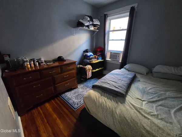 $1,750 | 231 Division Street, Schenectady, NY 12304