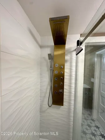 $179,400 | 1210 Summit Pointe, Scranton, PA 18508