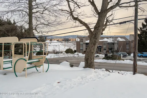 $179,400 | 1210 Summit Pointe, Scranton, PA 18508