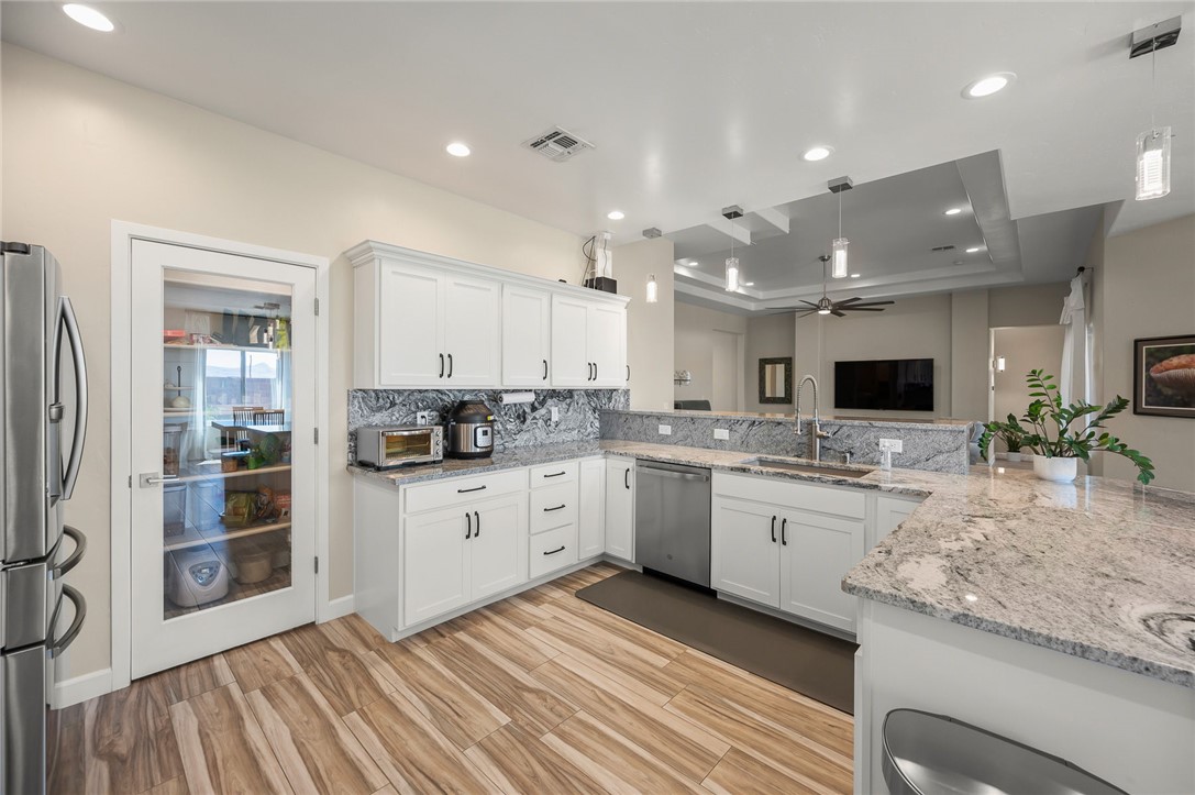 4277 North Laguna Road Golden Valley, AZ 86413 - Photo 16 of 83 Gallery Image 16