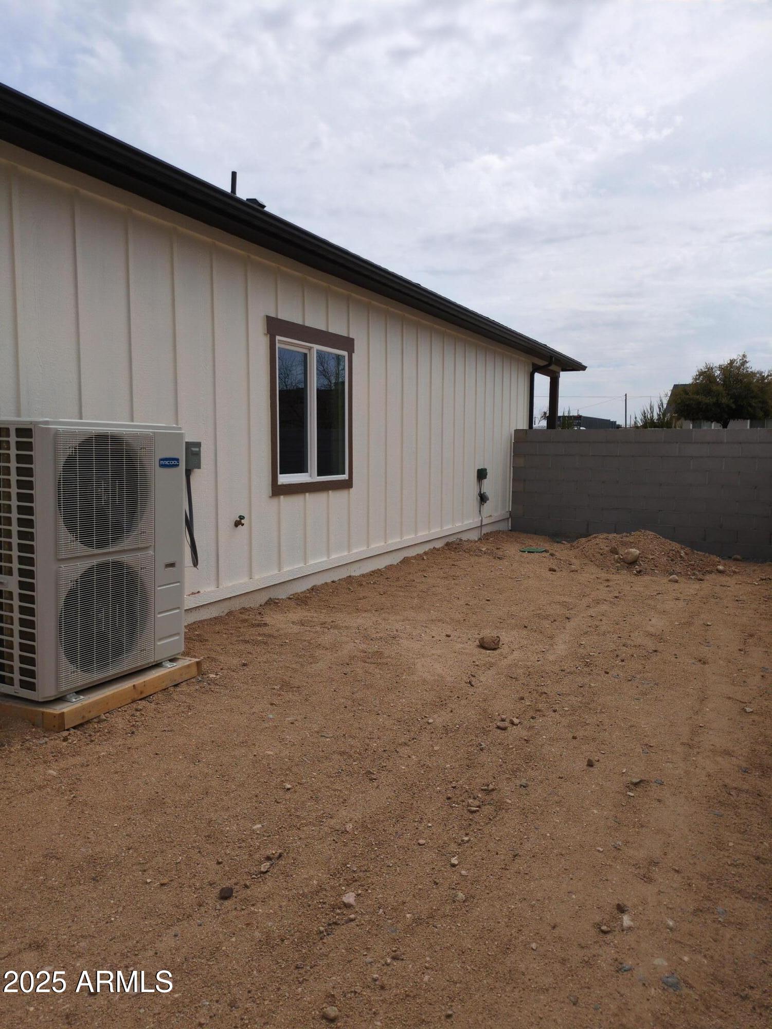 624 West Mohawk Drive Safford, AZ 85546 - Photo 13 of 14 17430180442291163092445410011781 Lee Rog