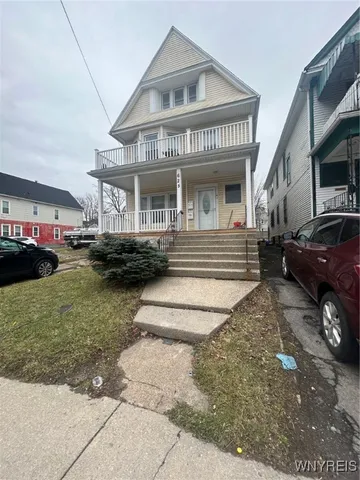 $1,600 | 625 East Utica Street, Buffalo, NY 14211