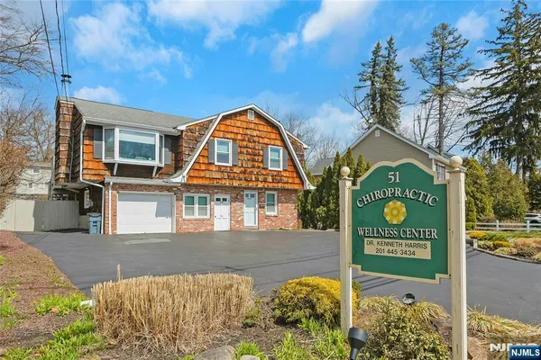 $949,000 | 51 East Prospect Street, Waldwick, NJ 07463