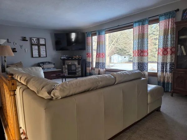 $289,900 | 2809 Bayview Heights Drive, Fergus Falls, MN 56537