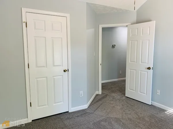 $2,450 | 30 Standing Rock Road, Senoia, GA 30276