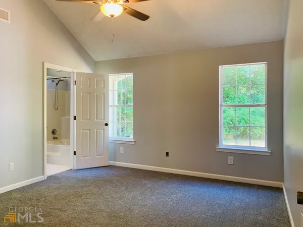 $2,450 | 30 Standing Rock Road, Senoia, GA 30276