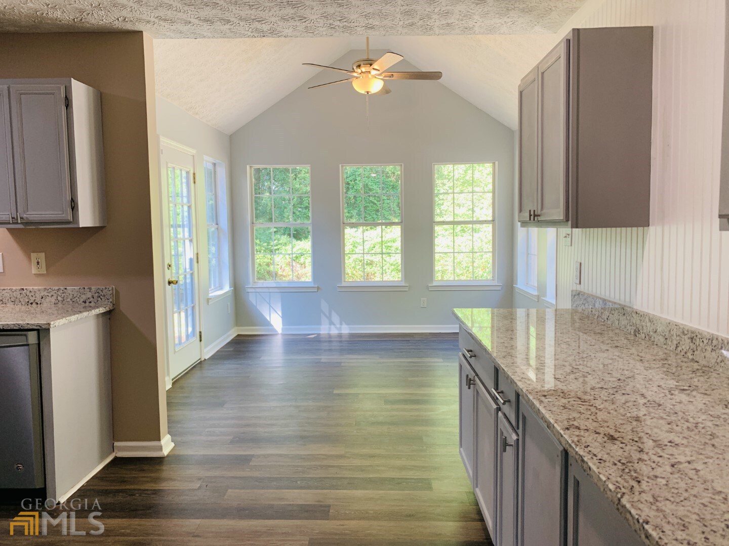 30 Standing Rock Road Senoia, GA 30276 - Photo 4 of 32