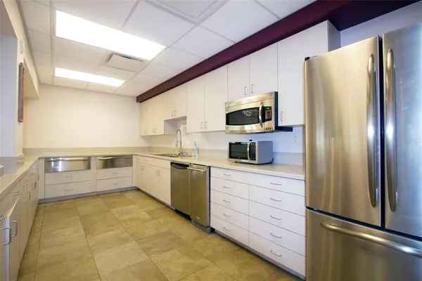 $1,900 | 722 White Pine Tree Road, Unit 82, Venice, FL 34285