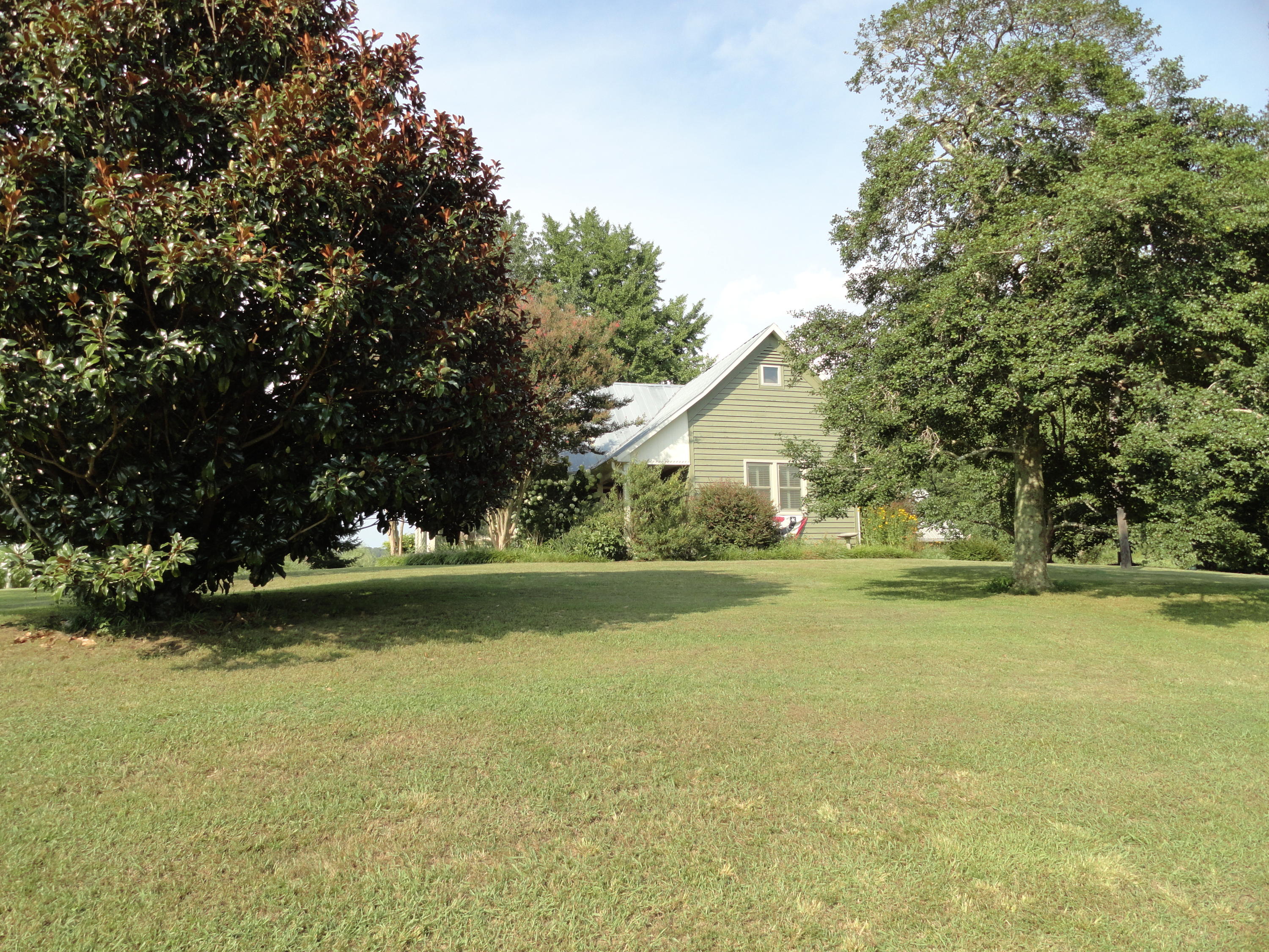 3892 Dutch Valley Road Clinton, TN 37716 - Photo 37 of 40 DSC07288