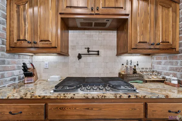 $385,000 | 12163 Deventer Drive, Geismar, LA 70734