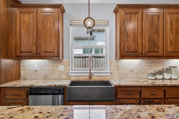 $385,000 | 12163 Deventer Drive, Geismar, LA 70734