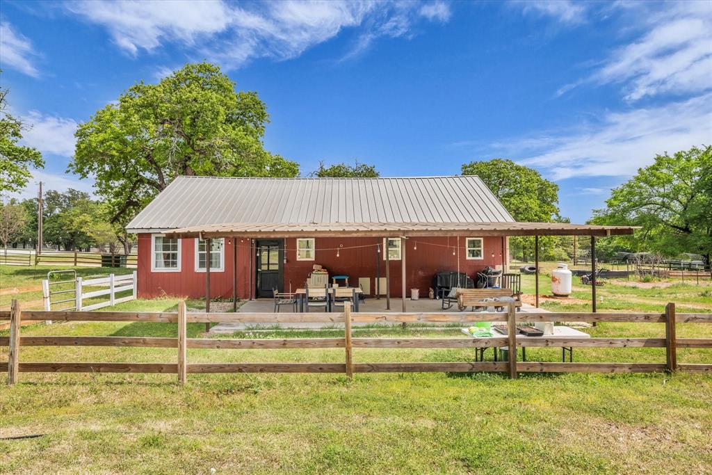 261 Windmill Lane Waco, TX 76705 - Photo 21 of 35