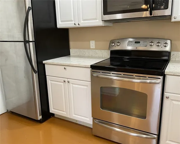 $1,700 | 5424 East Michigan Street, Unit 5, Orlando, FL 32812