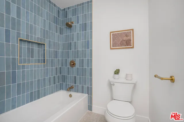 $1,689,000 | 923 Larker Avenue, Los Angeles, CA 90042