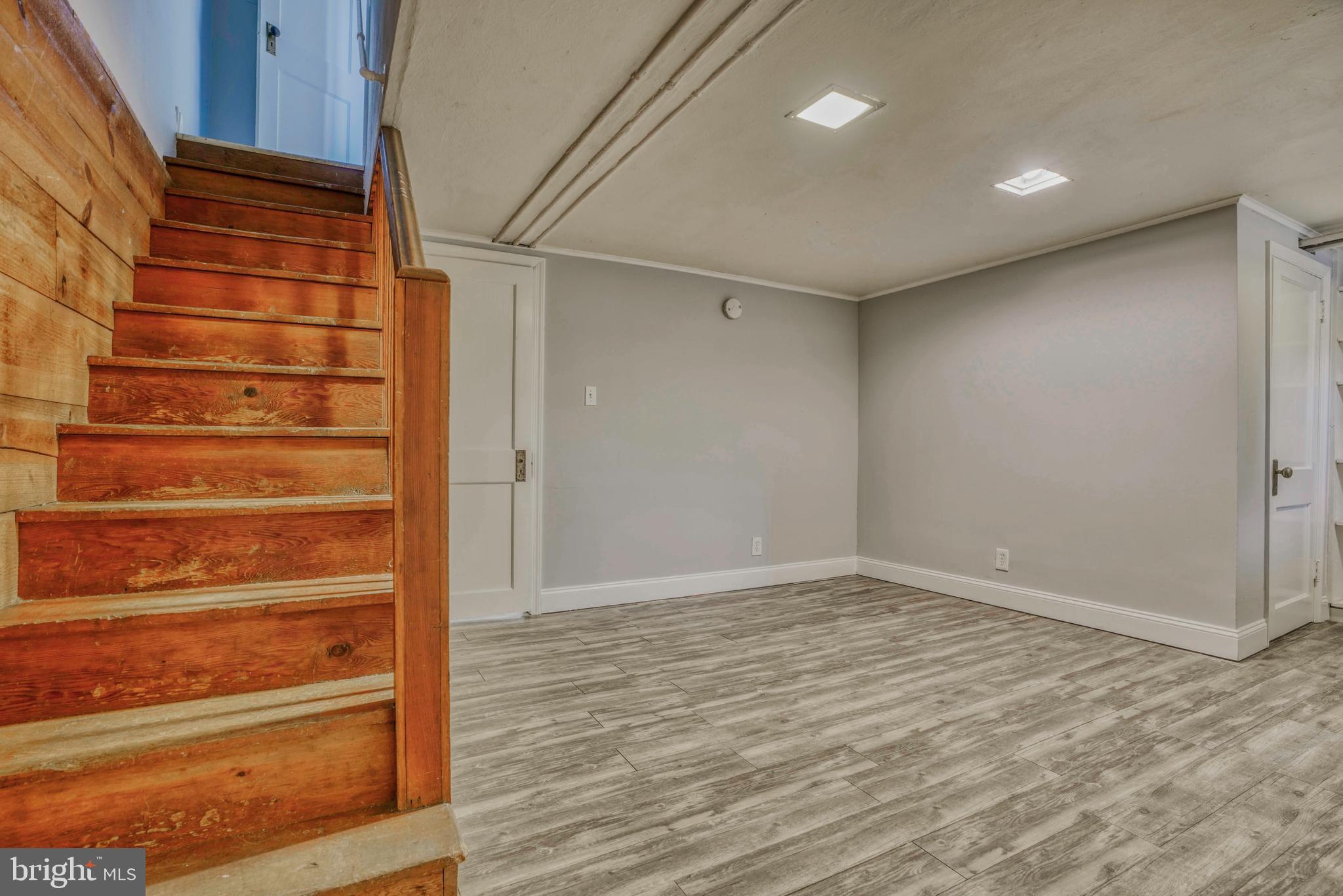 3906 Ednor Road Baltimore, MD 21218 - Photo 14 of 26