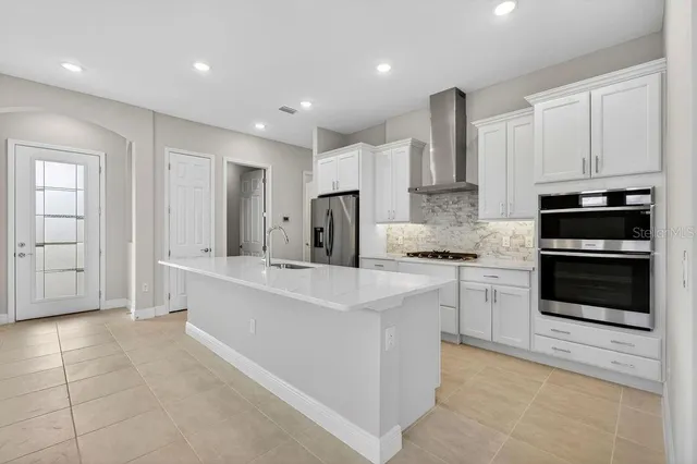 $425,000 | 8592 Hempstead Way, Mount Dora, FL 32757