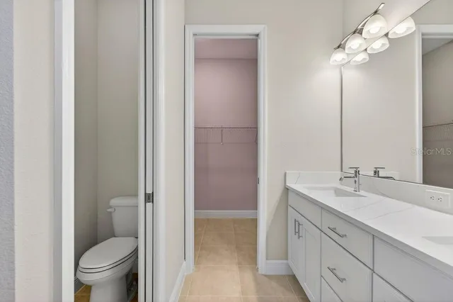 $425,000 | 8592 Hempstead Way, Mount Dora, FL 32757