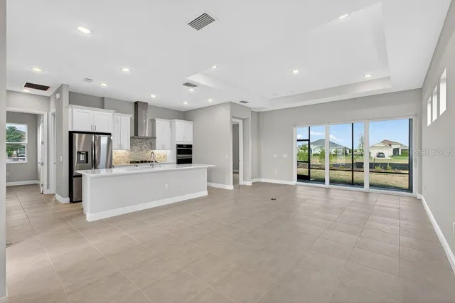 $425,000 | 8592 Hempstead Way, Mount Dora, FL 32757