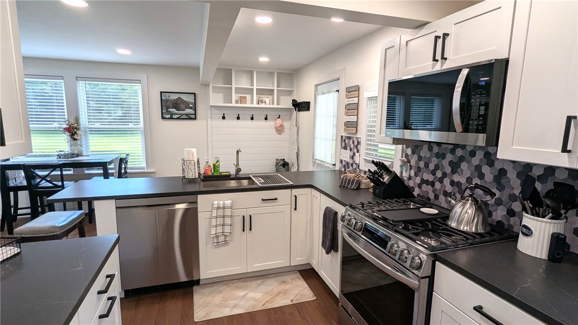 79 Liberty Street Walton, NY 13856 - Photo 8 of 37 High end appliances, granite counter tops, can lig