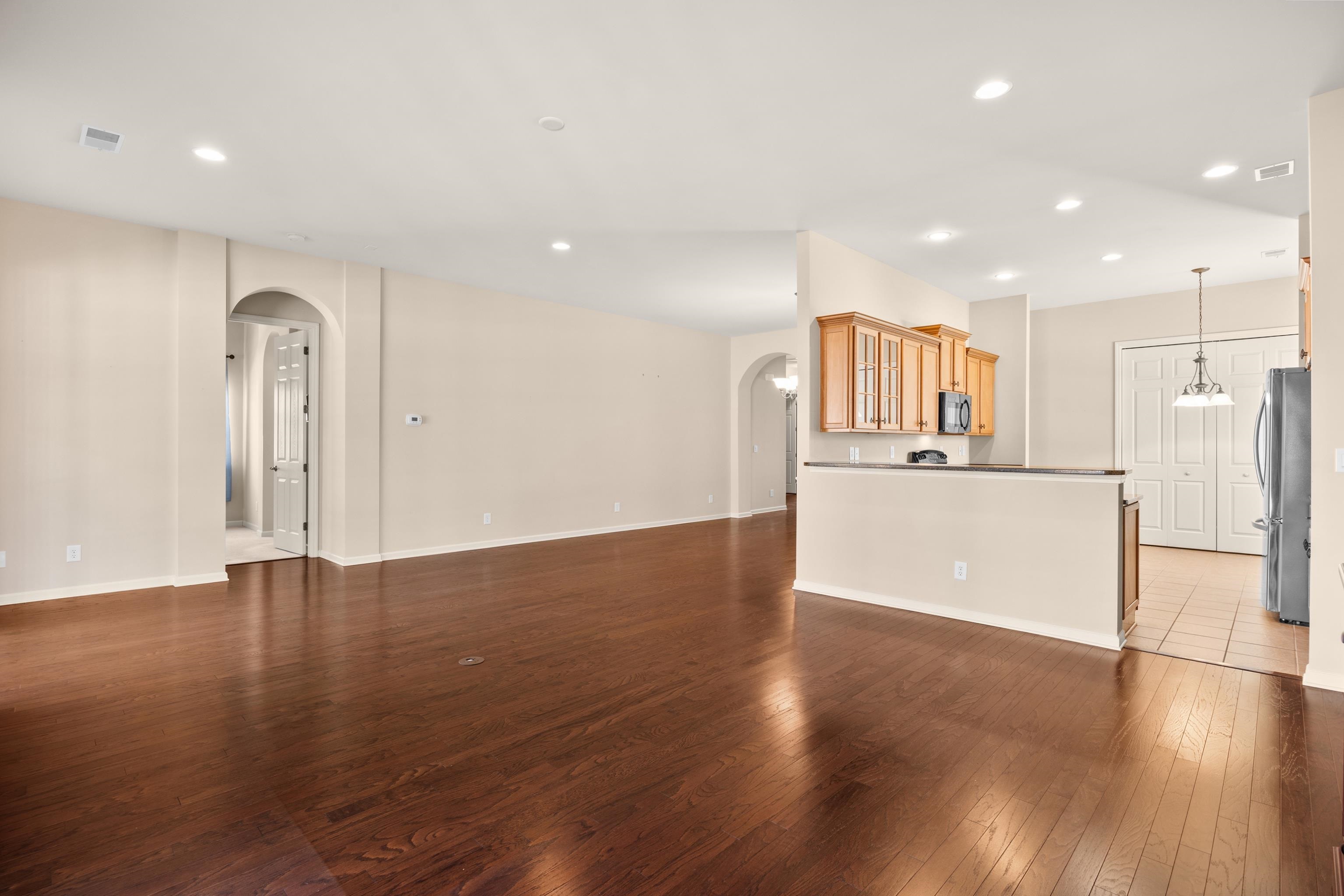 1006 Nittany Court Murrells Inlet, SC 29576 - Photo 17 of 39 Looking into the Kitchen, and breakfast bar. Can seat up to four.