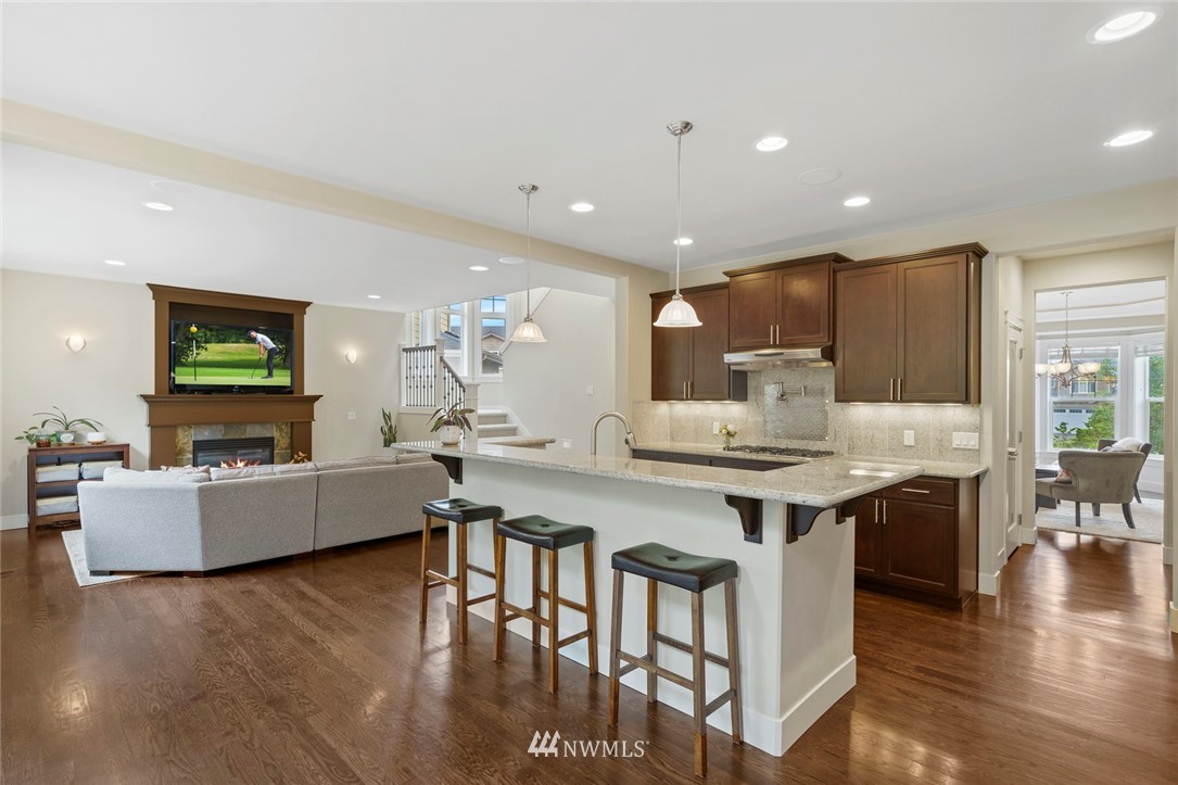 6722 Southeast 2nd Street Renton, WA 98059 - Photo 12 of 38 Gallery Image 12