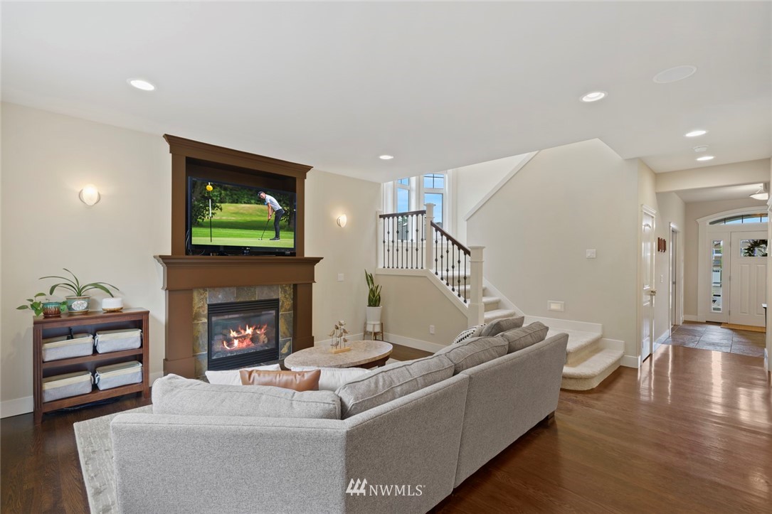 6722 Southeast 2nd Street Renton, WA 98059 - Photo 17 of 38 Gallery Image 17