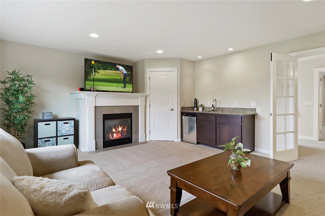 6722 Southeast 2nd Street Renton, WA 98059 - Photo 21 of 38 Gallery Image 21