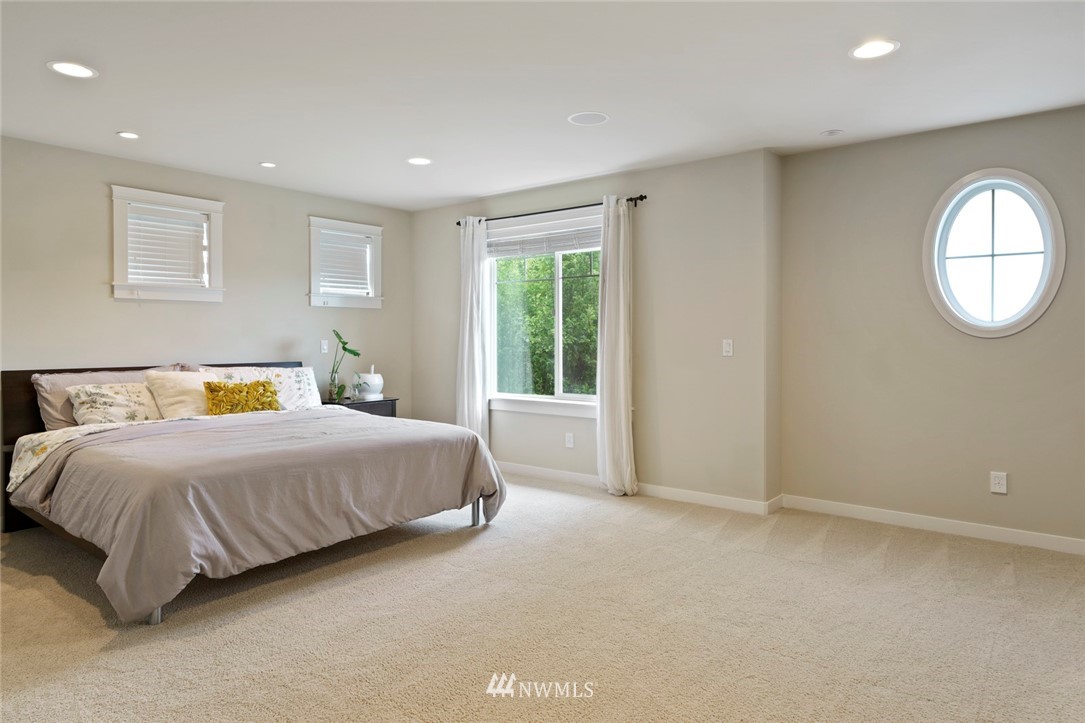 6722 Southeast 2nd Street Renton, WA 98059 - Photo 23 of 38 Gallery Image 23