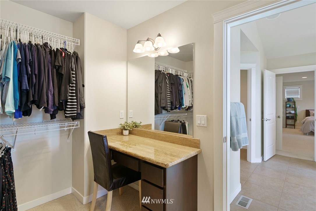 6722 Southeast 2nd Street Renton, WA 98059 - Photo 25 of 38 Gallery Image 25