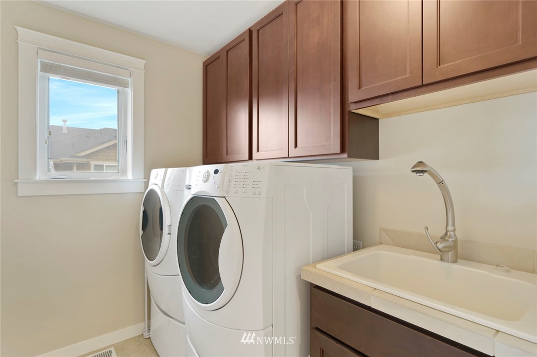 6722 Southeast 2nd Street Renton, WA 98059 - Photo 31 of 38 Gallery Image 31