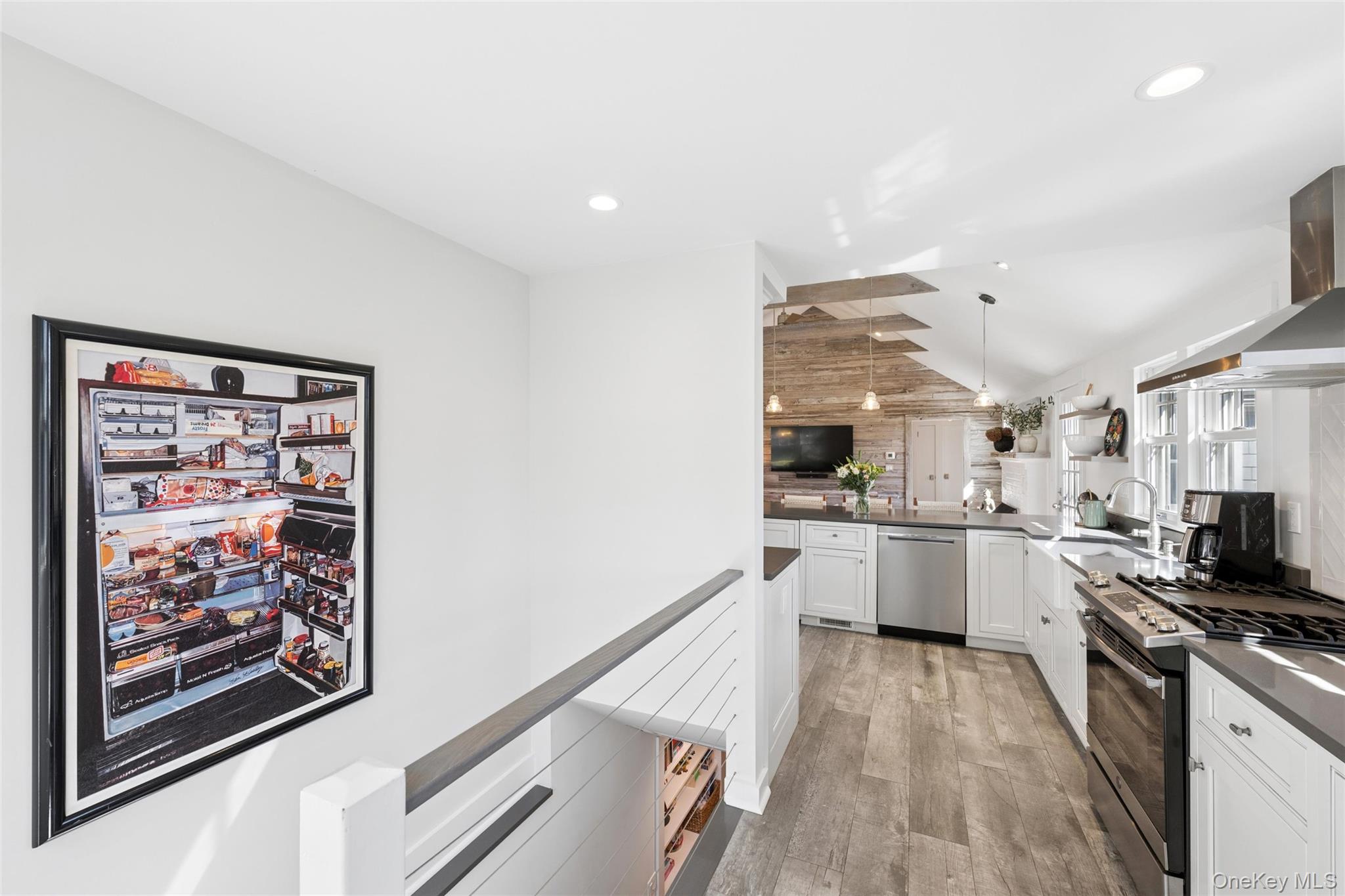 250 Oak Road New Suffolk, NY 11956 - Photo 10 of 23