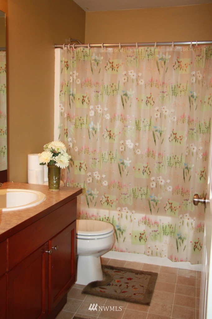2410 194th Street Southeast Bothell, WA 98012 - Photo 14 of 17