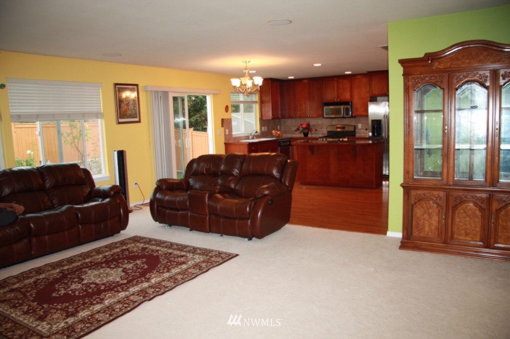 2410 194th Street Southeast Bothell, WA 98012 - Photo 6 of 17