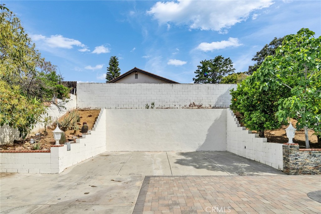 24017 Sunset Crossing Road Diamond Bar, CA 91765 - Photo 18 of 26