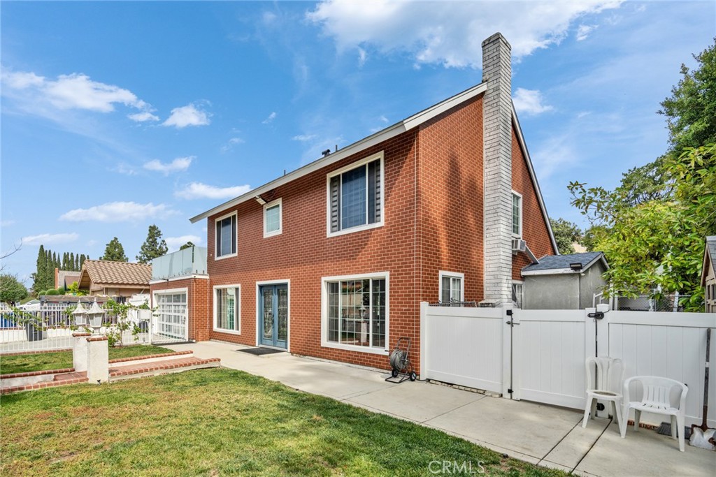 24017 Sunset Crossing Road Diamond Bar, CA 91765 - Photo 2 of 26