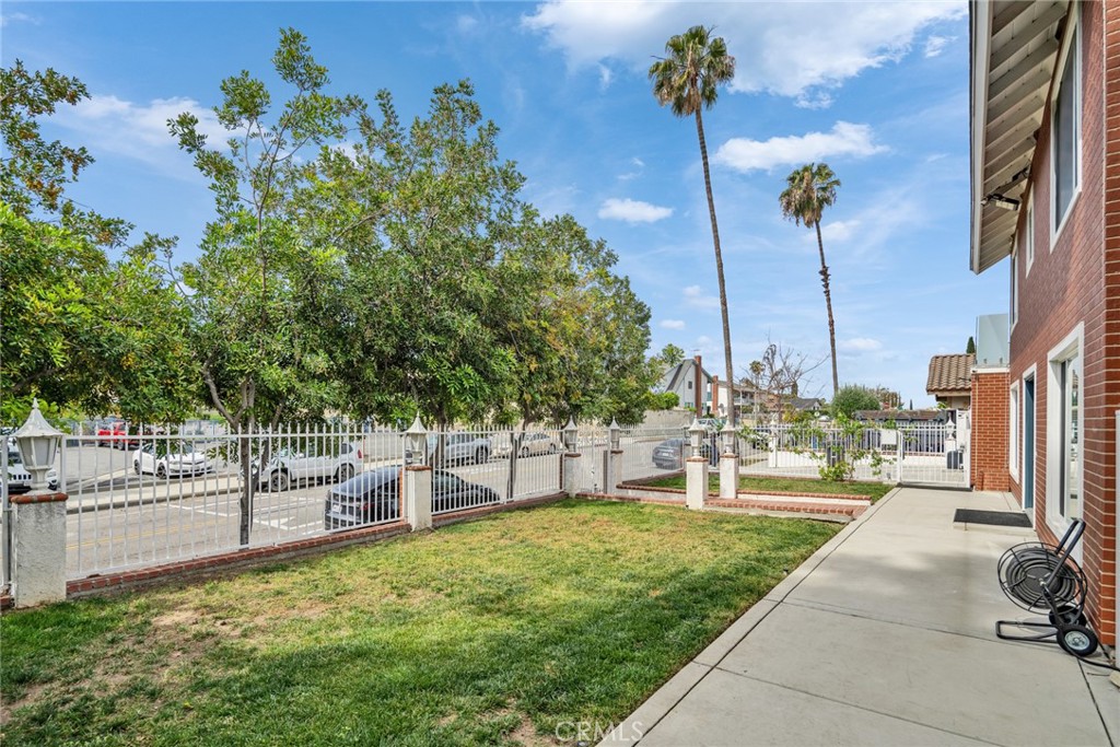 24017 Sunset Crossing Road Diamond Bar, CA 91765 - Photo 6 of 26