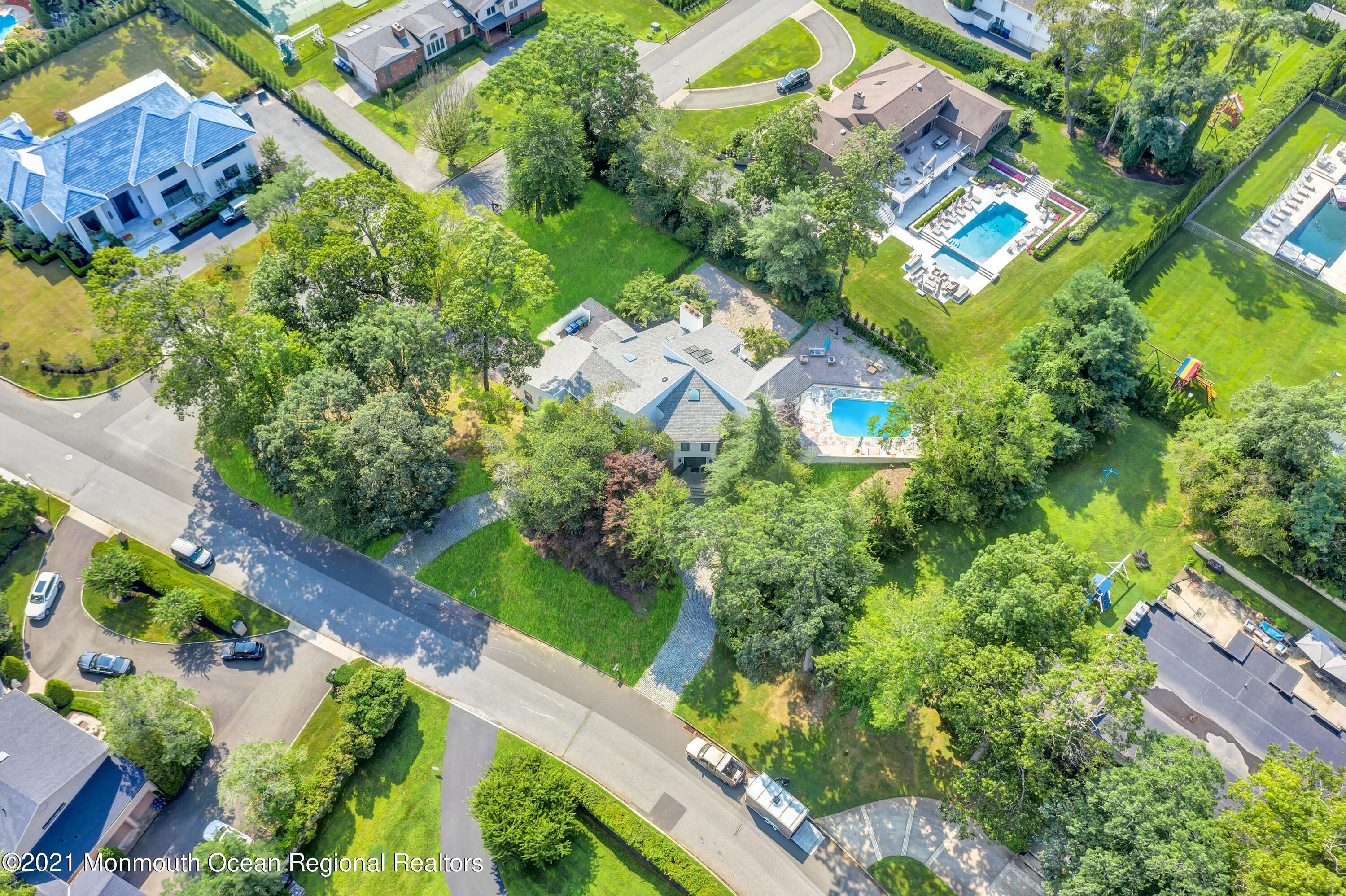 8 Old Farm Road Oakhurst, NJ 07755 - Photo 54 of 62 DJI_0603_1
