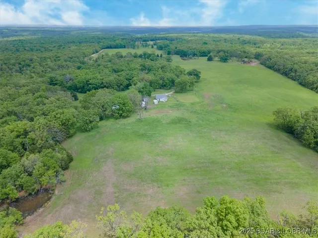 $2,000,000 | 968 East Shivers Road, Linn Creek, MO 65052