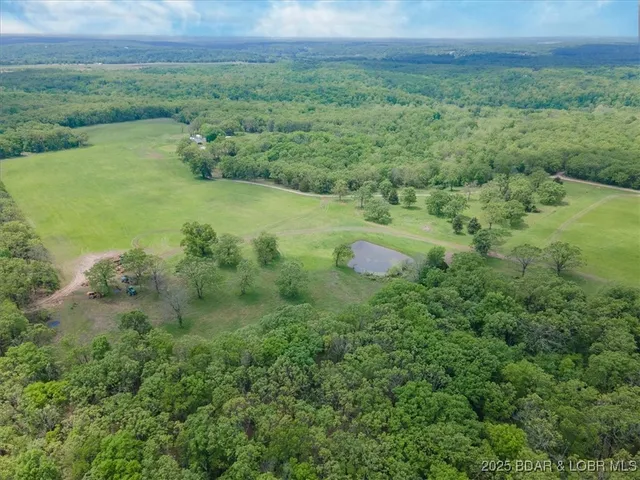 $2,000,000 | 968 East Shivers Road, Linn Creek, MO 65052