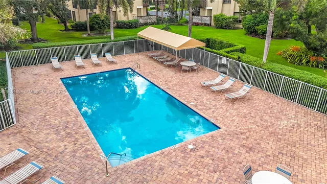 $2,700 | 10524 Northwest 10th Street, Unit A125, Plantation, FL 33322