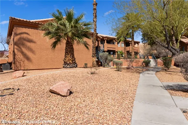 $205,000 | 957 Mesquite Springs Drive, Unit 102, Mesquite, NV 89027