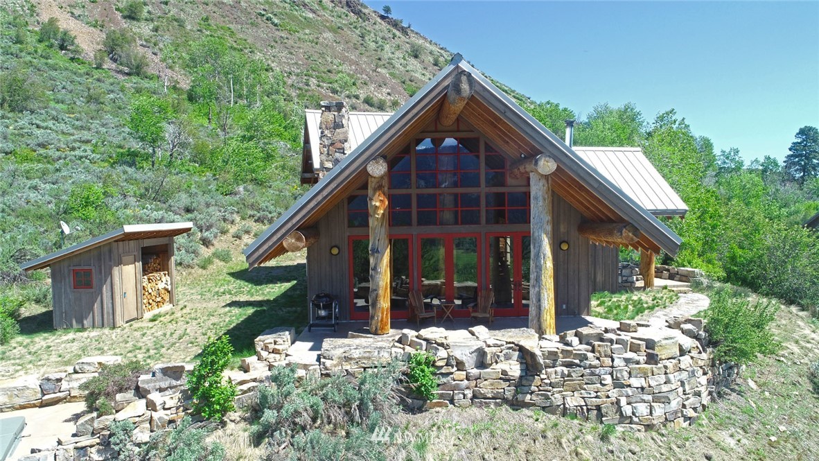 97 Big Valley View Road Winthrop, WA 98862 - Photo 24 of 25 Gallery Image 24